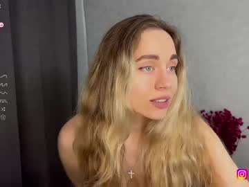webcam girl tatti_1 live cam image #9050598