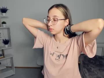 webcam girl crazy_selfi live cam image #7260530