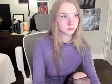 webcam girl eve003300 live cam image #11794810