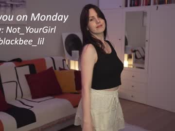 webcam girl _blackbee_ live cam image #12115016
