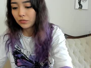 webcam girl aina_kun live cam image #1892245