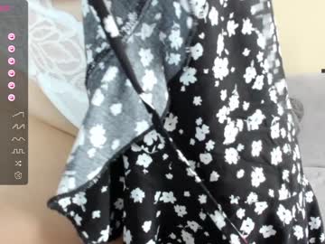 webcam girl emilymilf__ live cam image #7111849