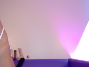 webcam girl one_more_cum live cam image #7897568