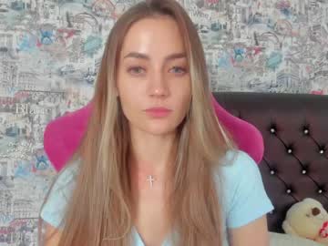 webcam girl angelina_new live cam image #2954791