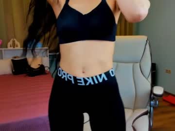 webcam girl mia_ree live cam image #4832863