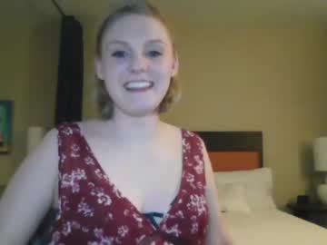 webcam girl cutiekatie3273 live cam image #1697420