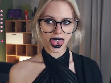 webcam girl audreycarvin live cam image #12214125