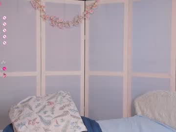 webcam girl flirtykitty_ live cam image #10560578