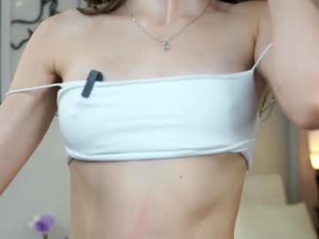 webcam girl peek_in_my_window live cam image #10274004