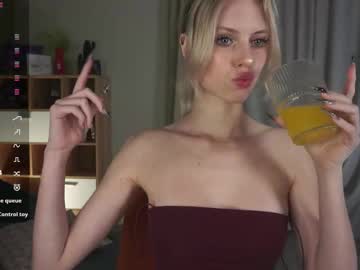 webcam girl audreycarvin live cam image #12467393