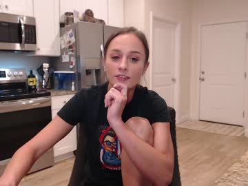 webcam girl holihurricane live cam image #6135292