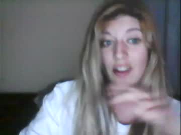 webcam girl zaraluannmiki live cam image #2456944