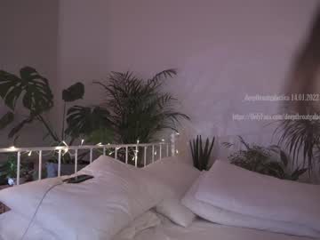 webcam girl _deepthroatgalactica live cam image #1285128