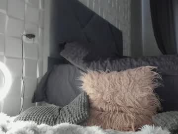 webcam girl meryfoxxx live cam image #2582687