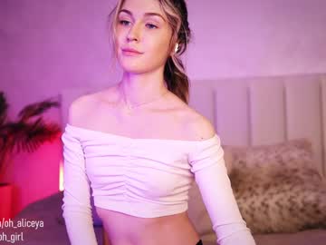 webcam girl oh_girl live cam image #2615339