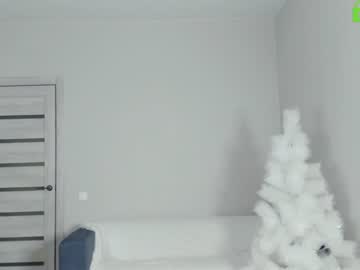 webcam girl stella_711 live cam image #1172079