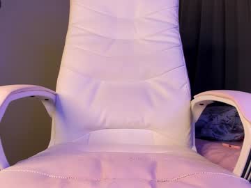 webcam girl ai_lyn live cam image #7765212