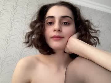 webcam girl wonderland_stia live cam image #12096296