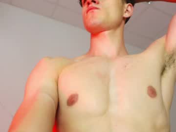 webcam man eric_poston live cam image #13037622