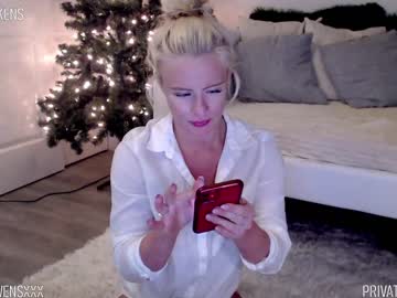 webcam girl oliviaowens live cam image #789677