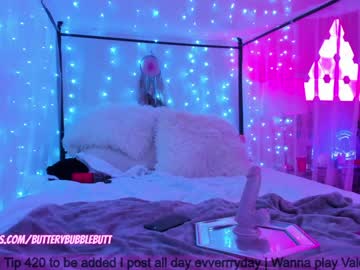 webcam girl butterybubblebutt live cam image #2696782