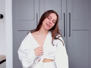 webcam girl eleonora_linn live cam image #2554519