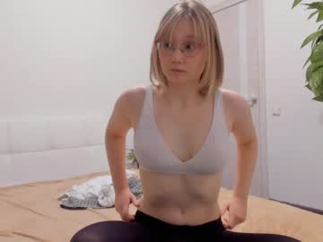 webcam girl laurachane live cam image #5341185