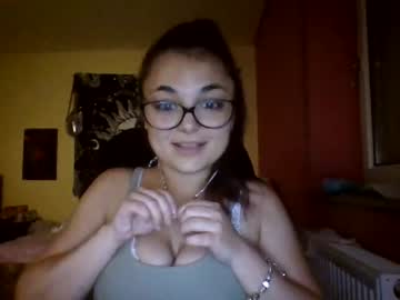 webcam girl xoxosjjj live cam image #9415951