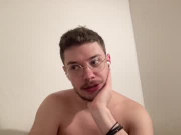 webcam man ironthud live cam image #5076406