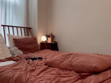 webcam girl lazylittlething live cam image #9532014