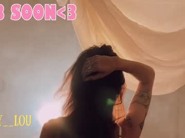 webcam girl breeding_material live cam image #11632282