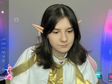webcam girl raiden_maid live cam image #10366550