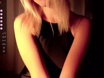 webcam girl beverly_hillls live cam image #9234381