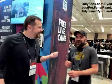 webcam man ryanlanders live cam image #4683682