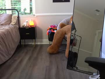 webcam girl emma_ruby live cam image #12296568