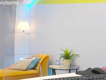 webcam girl lovlybambi live cam image #6051736