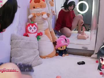 webcam girl sunny_sonnie live cam image #9662246