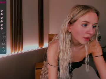 webcam girl coy_tessa_ live cam image #4995199