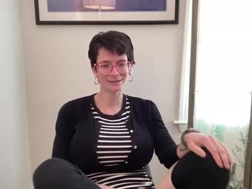 webcam girl naomi_reah live cam image #12521246