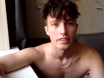 webcam man nonrelevant01 live cam image #86565