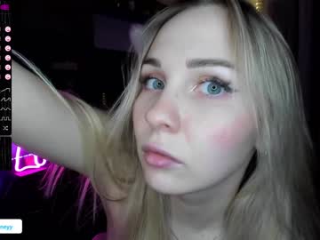 webcam girl xxxhoneyxx live cam image #6581292
