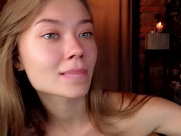 webcam girl diora_babe live cam image #9876417