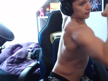 webcam man misterydragon live cam image #419670