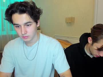 webcam man purple_gang live cam image #575671