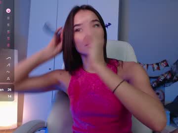 webcam girl bellla_haddid live cam image #10862552