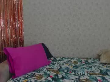 webcam girl crystalnut live cam image #12688296
