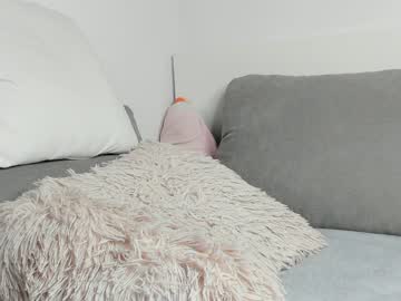 webcam girl yournaughtymiss live cam image #1183462