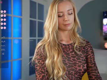 webcam girl vika54784 live cam image #10007229