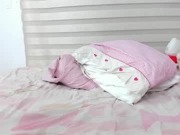 Cam for angeliitaa