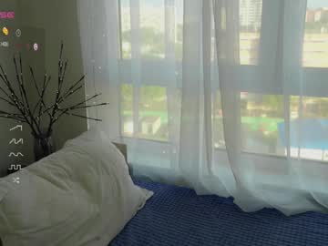 webcam girl fluffy_angel live cam image #10103447
